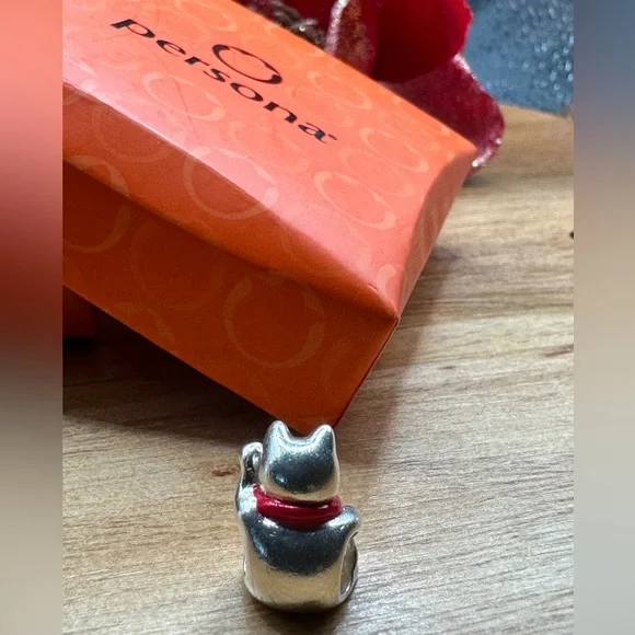 Chinese lucky cat charm (sterling silver) - Picture 4 of 9